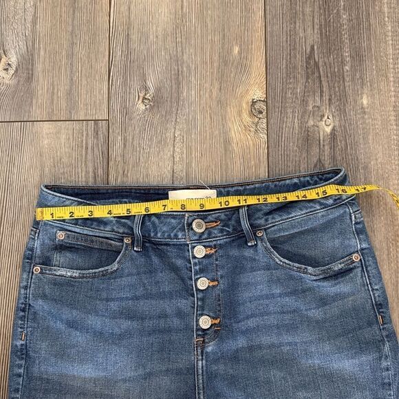 Maurice’s Distressed Knee Button Fly Denim - Picture 6 of 10